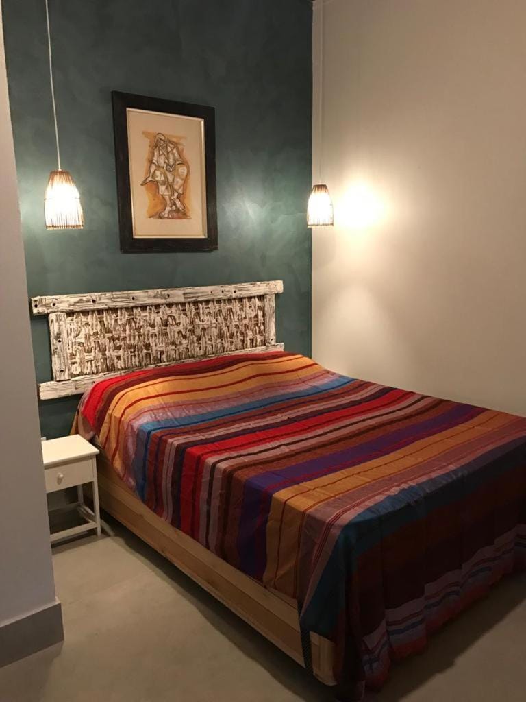 Photo of the whole room, Bedroom