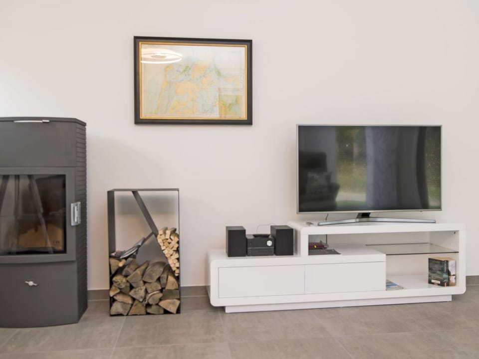 TV and multimedia, Living room, Photo of the whole room