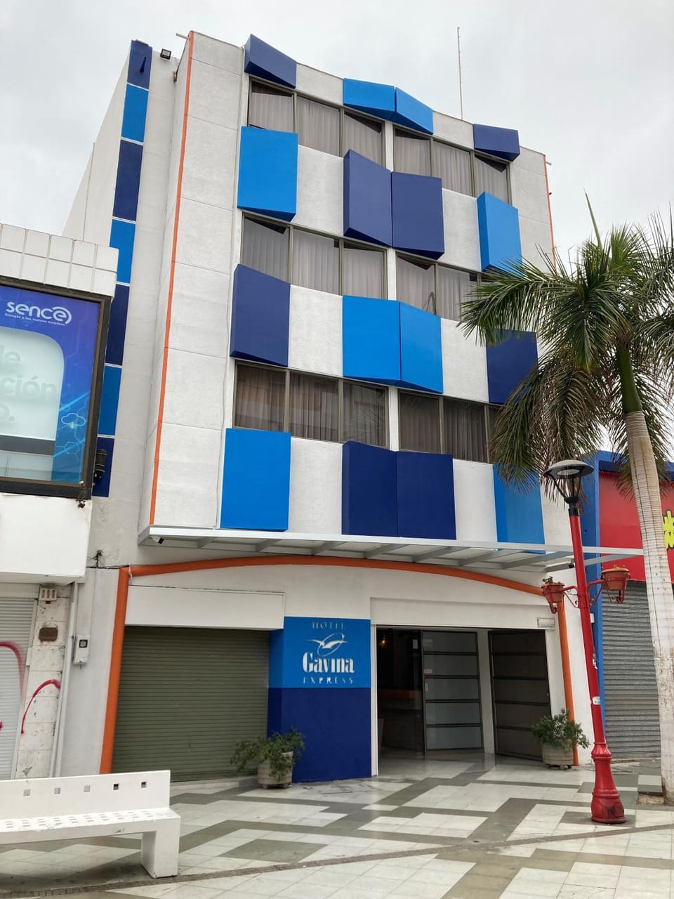 Property building, Facade/entrance