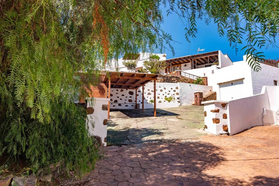 casa mira Vivienda vacacional Villa in Isla de Lanzarote