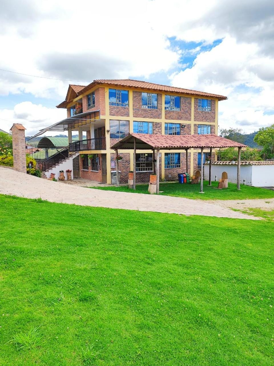 Villa Libertad Campestre Apartment hotel in Cundinamarca, Colombia