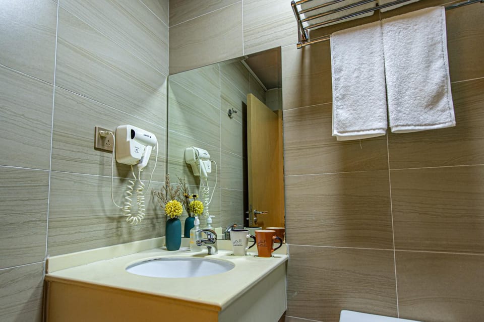 Bathroom, towels