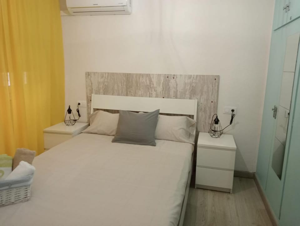 La Casa De Mi Madre - 2 bed flat in the heart of Torrevieja Apartment in Torrevieja