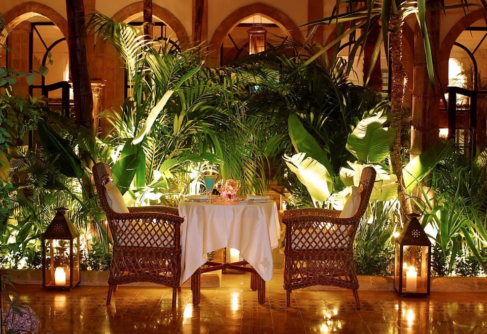 Patio, Restaurant/places to eat, Restaurant/places to eat, Dinner