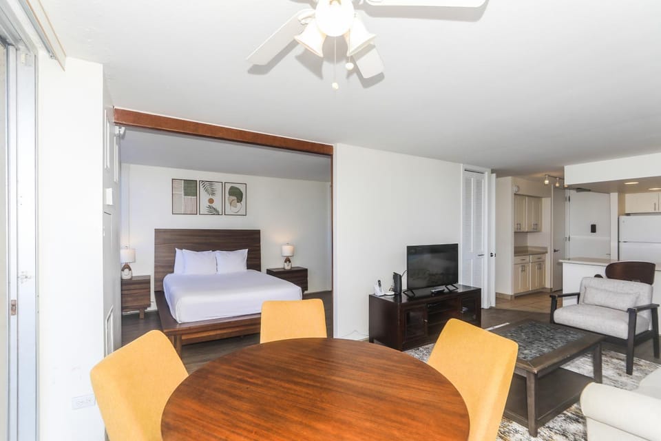 Ilikai Marina 480 House in Honolulu
