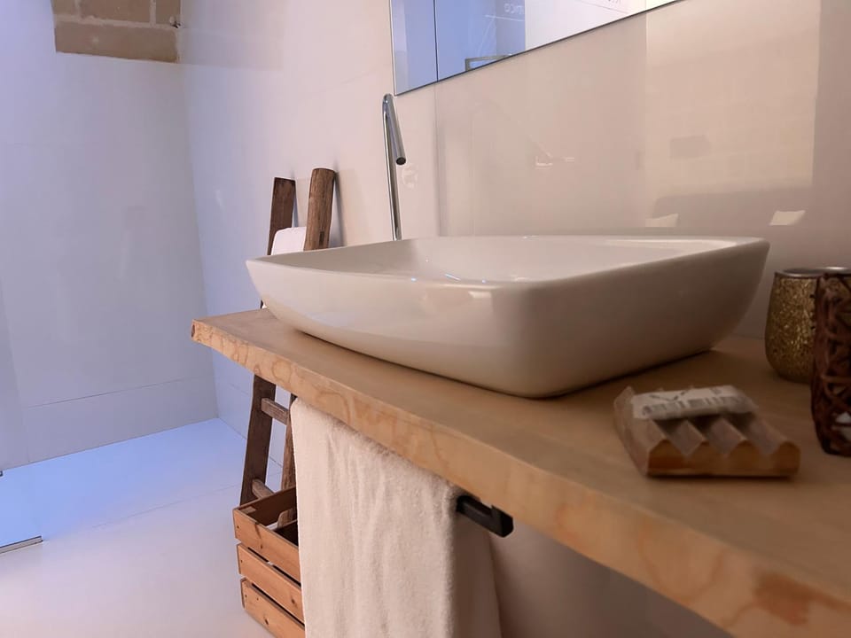 Steam room