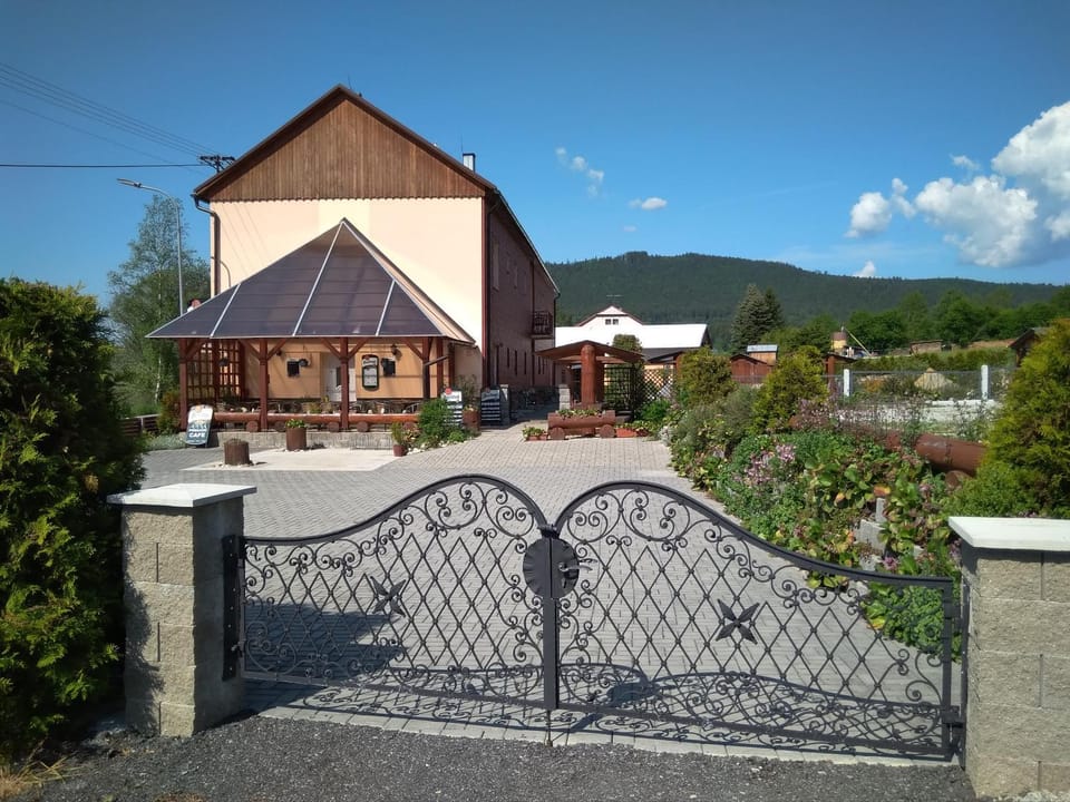 Property building, Natural landscape