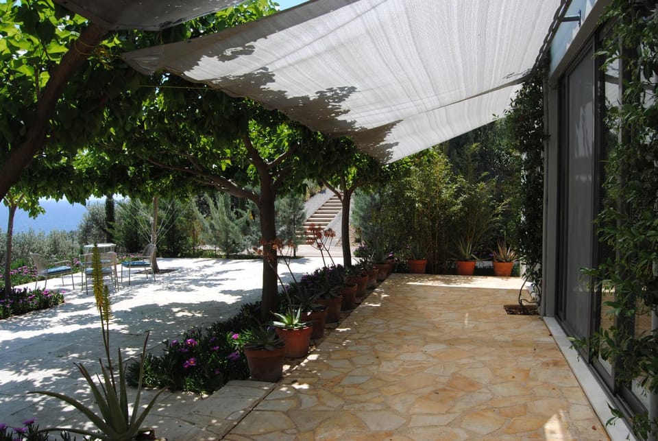LEONIDIONHOUSES - The Ogra House Villa in Arcadia, Greece