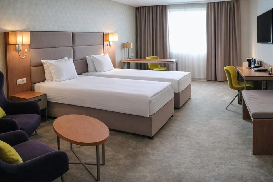 Bed, Living room, Bedroom