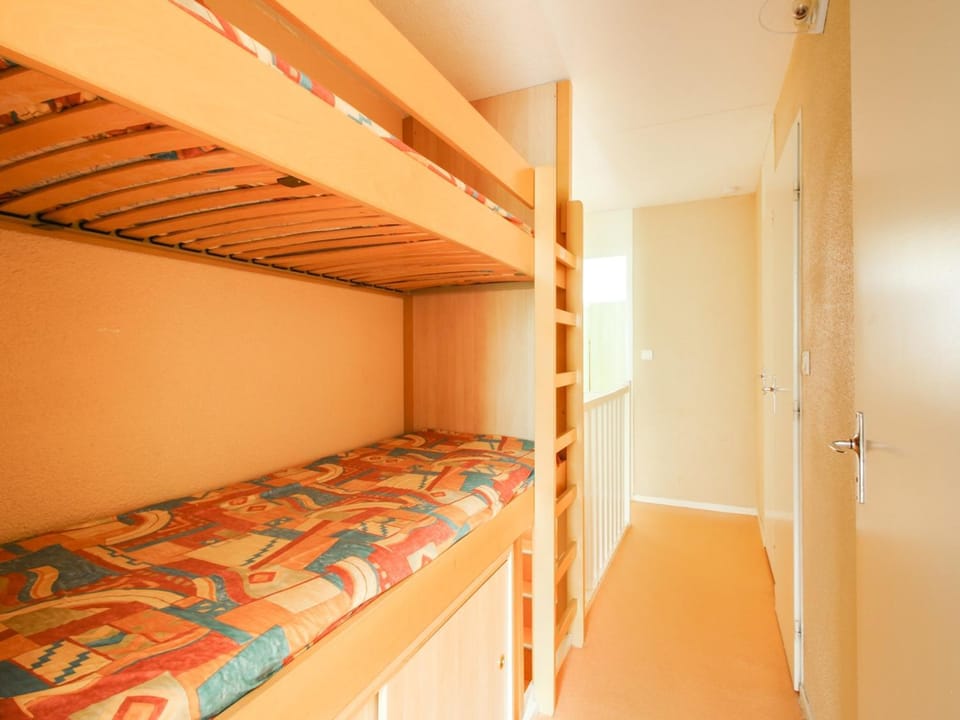 Appart 6 personnes, 1 chambre, pied pistes, balcon sud, La Mongie - FR-1-404-60 Apartment in Aragon