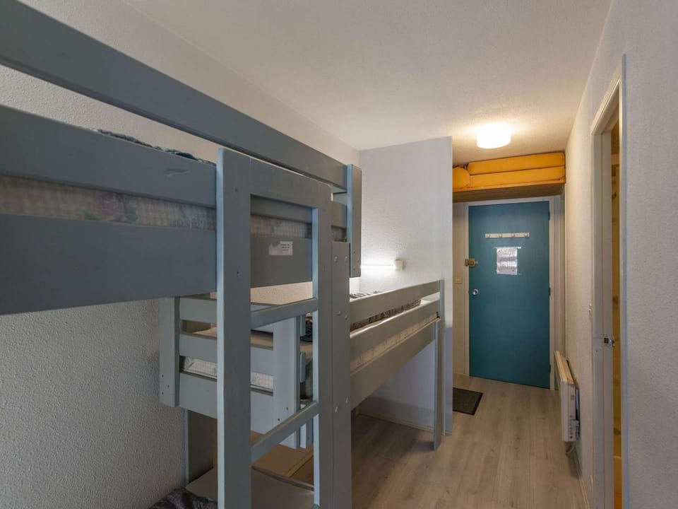 Studio cabine pour 5 personnes avec balcon à La Mongie - Animaux admis - FR-1-404-54 Cabin in Aragon