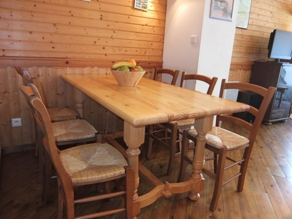 Appartement pour 6 pers, parking, animaux admis - FR-1-403-11 Apartment in Aragon