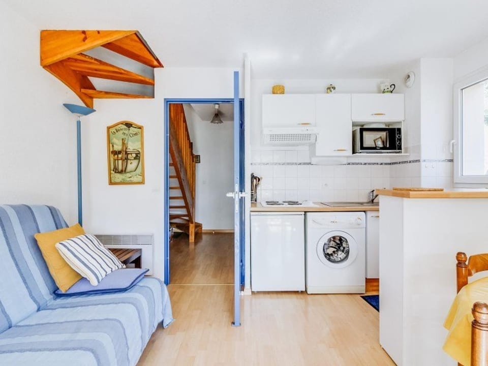 Duplex T3 avec balcon, 2 ch, 6 pers, parking - FR-1-402-26 Apartment in Luz-Saint-Sauveur