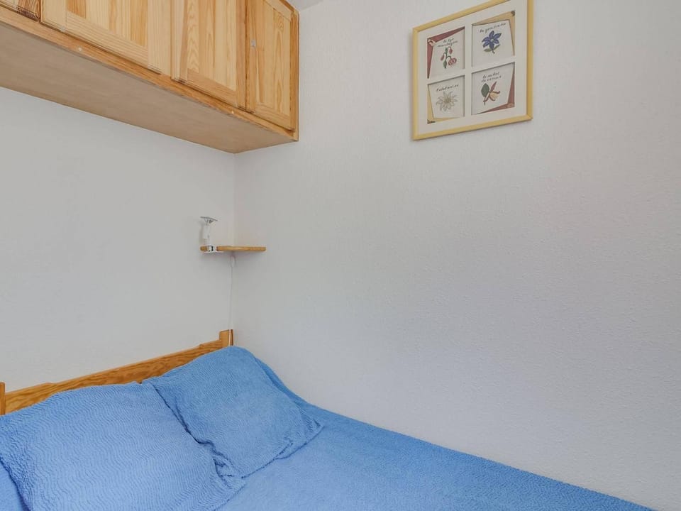 Studio Cabine pour 6 pers avec Balcon, Parking et Wifi - Esquièze-Sère - FR-1-402-30 Cabin in Luz-Saint-Sauveur