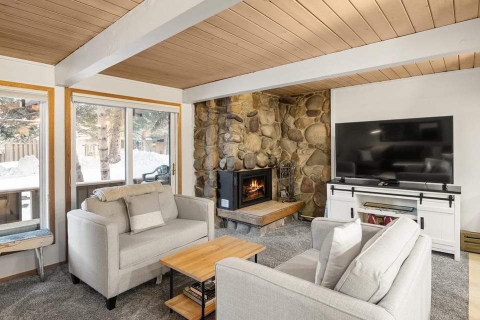 Aspen Alps Apartment #207 Apartment in Aspen