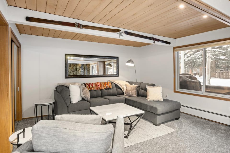 Aspen Alps Apartment #207 Apartment in Aspen