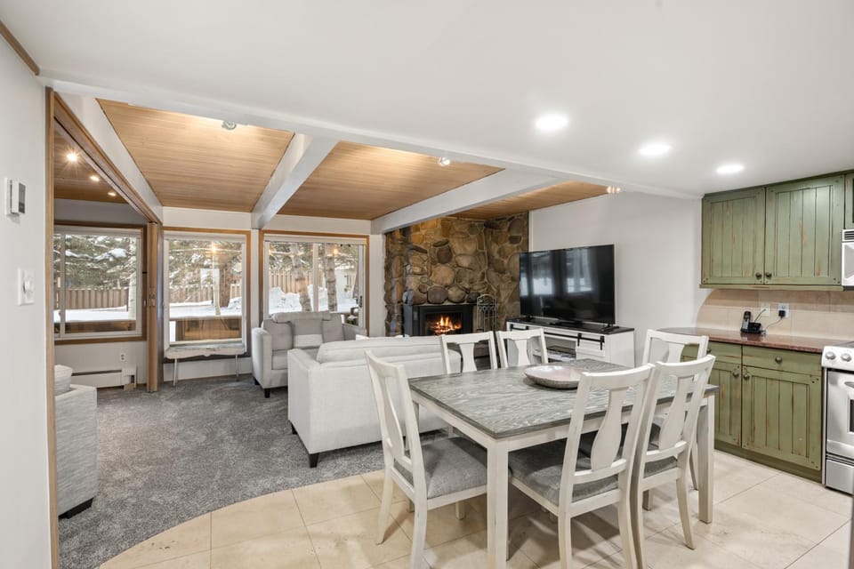 Aspen Alps Apartment #207 Apartment in Aspen