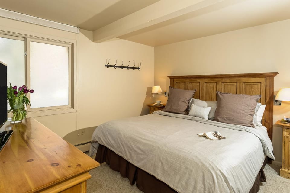 Aspen Alps Apartment #106 Apartment in Aspen