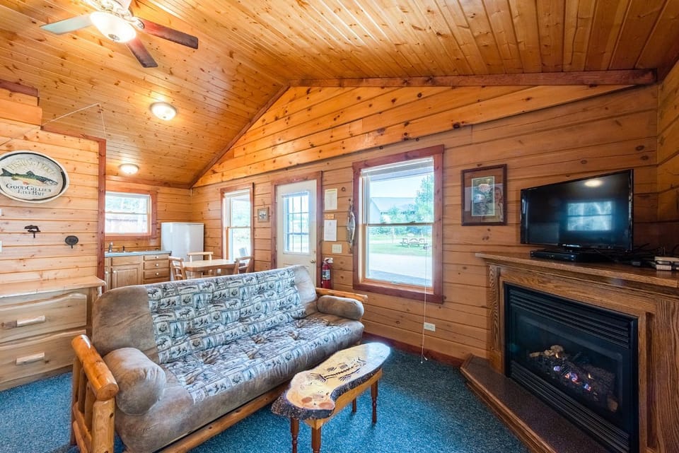 Spur of the Moment Ranch Inn in Wisconsin