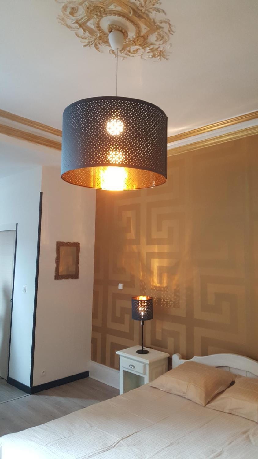 Luxury Suite lilas 3 Apartment in Dijon