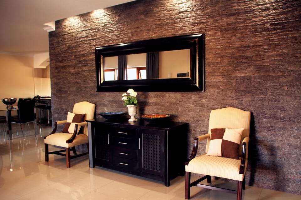 Kitchen or kitchenette, Living room, Decorative detail