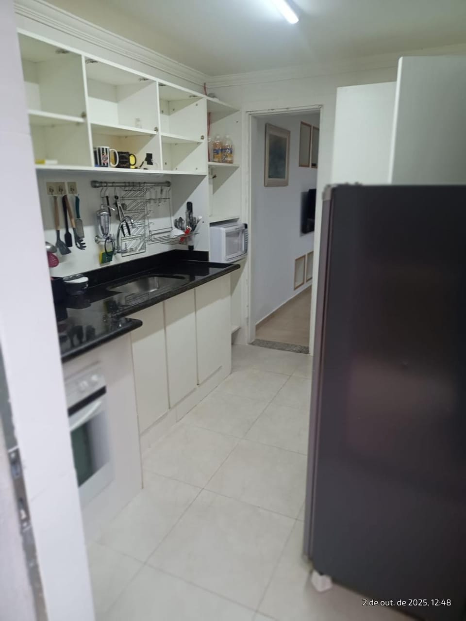Kitchen or kitchenette, oven, stove
