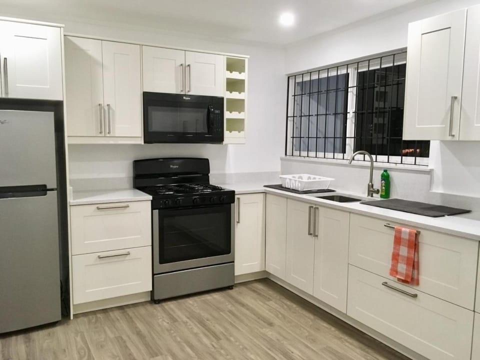 Coffee/tea facilities, Kitchen or kitchenette