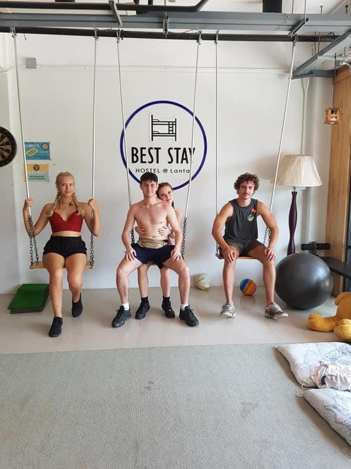 Best Stay Hostel At Lanta Hostel in Sala Dan