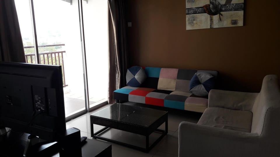 Staff, Communal lounge/ TV room, Decorative detail, Family