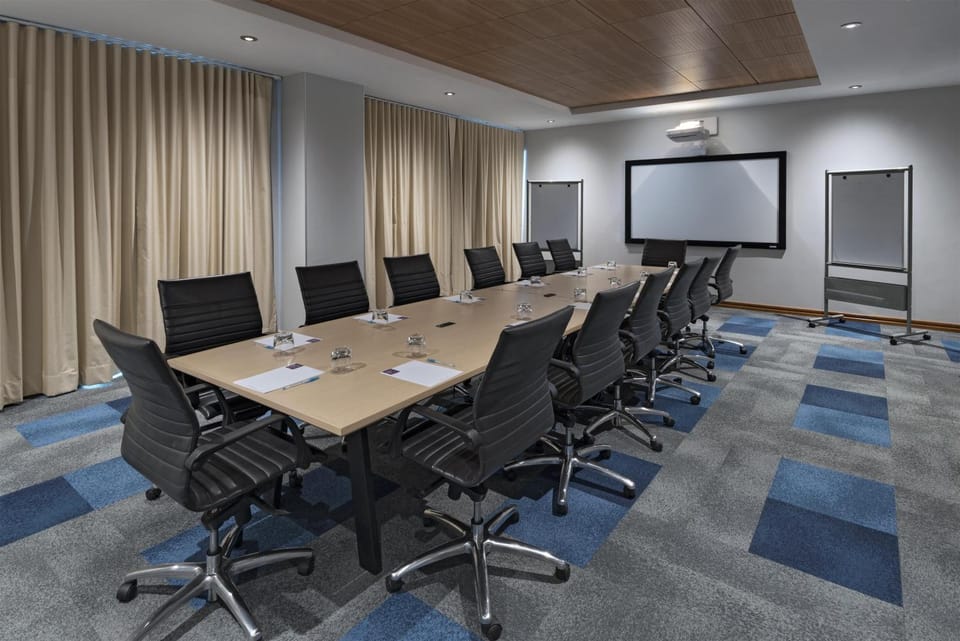 Meeting/conference room