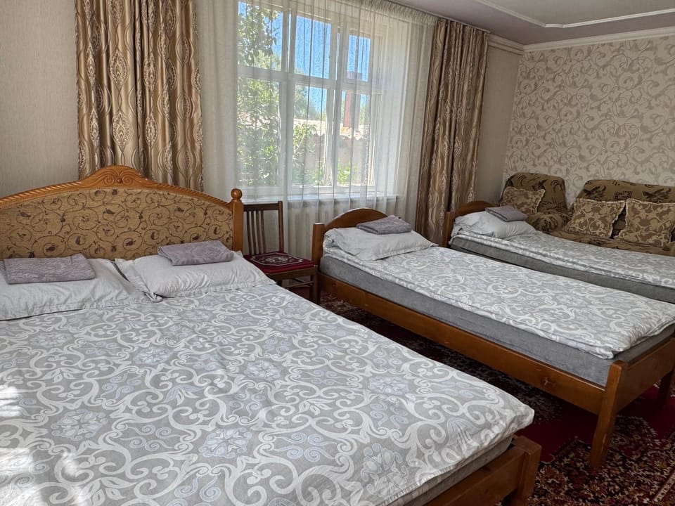 Meerim Guest House Bed and Breakfast in Asia