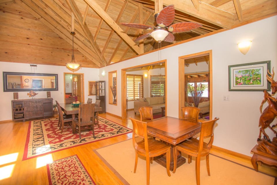 Casa de Admirada Home House in Bay Islands Department