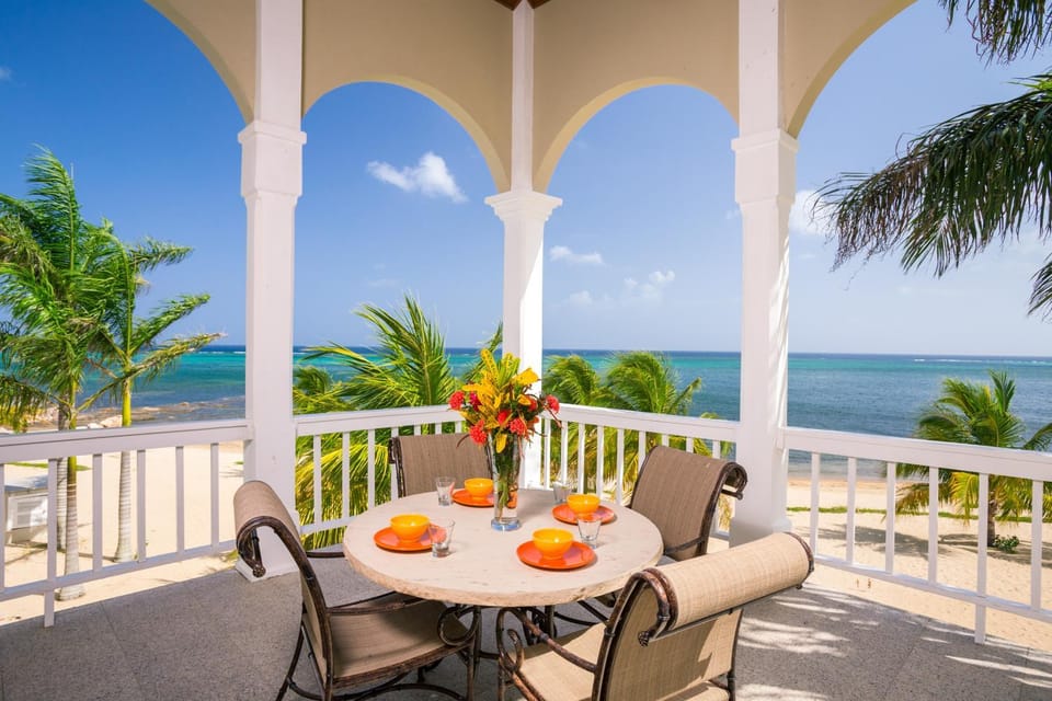 Lawson Rock - Angelfish 203 Condo Apartment in Bay Islands Department
