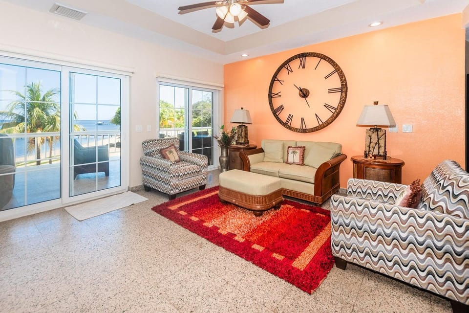 Lawson Rock - Angelfish 202 Condo Apartment in Bay Islands Department