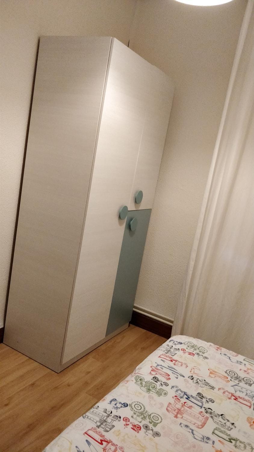 Photo of the whole room, wardrobe