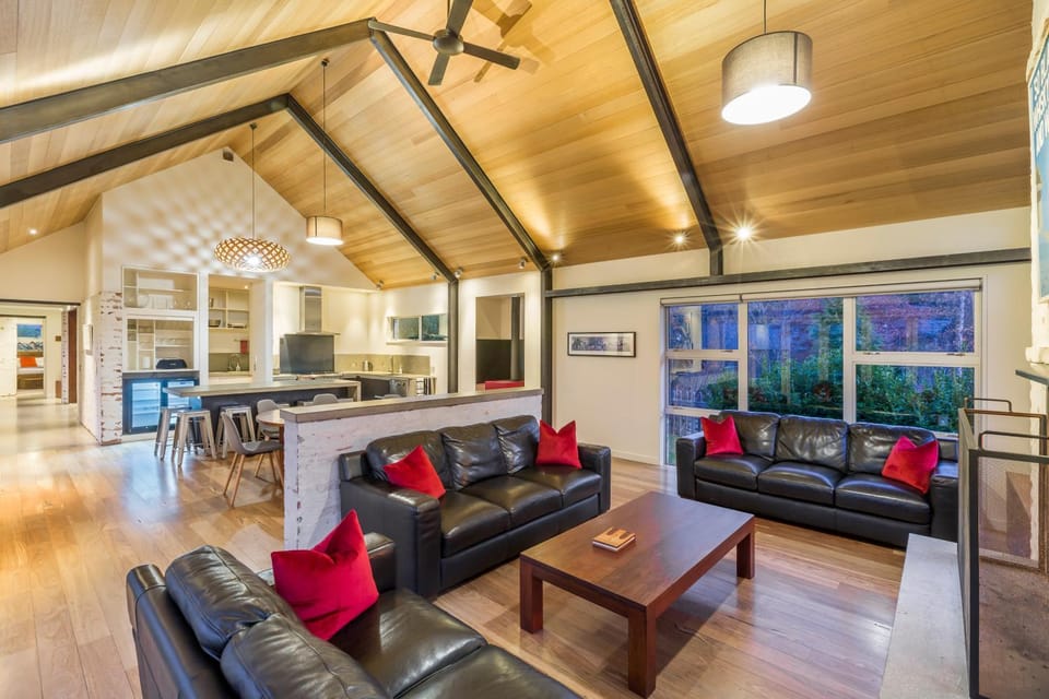 Gucci House House in Queenstown