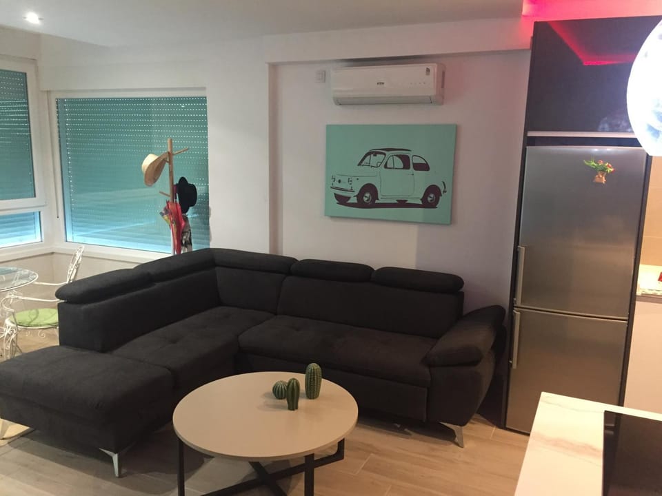 Premium Apartment Yumbo WIFI A/C Apartment in Maspalomas