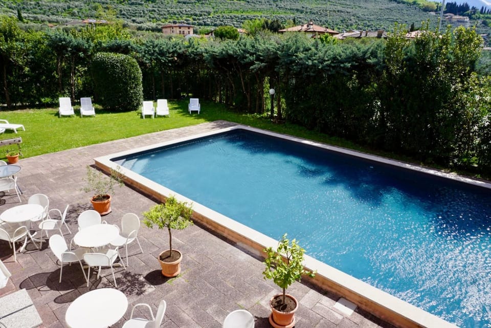 Swimming pool, Open Air Bath