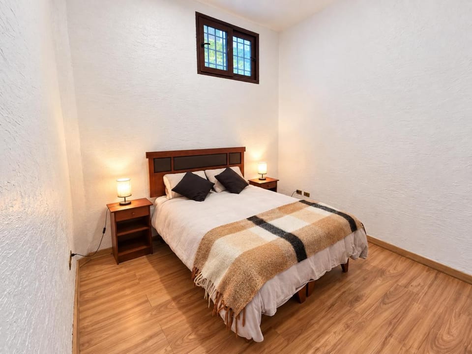 Hostal Licanantay Bed and Breakfast in Valparaiso