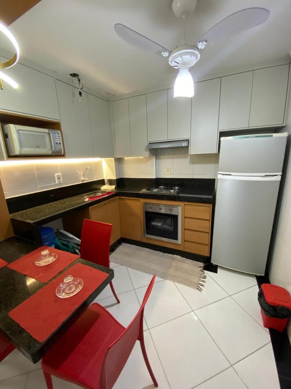 Próximo a praia das castanheiras, internet, cooler, cadeiras de praia,roupas de cama e banho Apartment in Guarapari