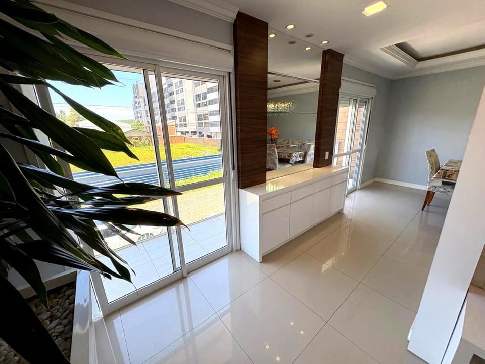 Apto. 03 Quartos à 500m da Praia Apartment in State of Santa Catarina