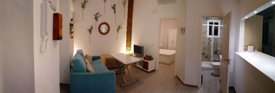 Living room, Dining area, Bedroom
