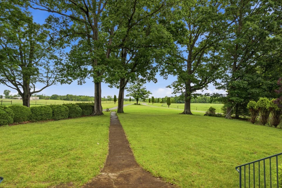 Rockwood Manor Bed & Breakfast Bed and Breakfast in Ingles