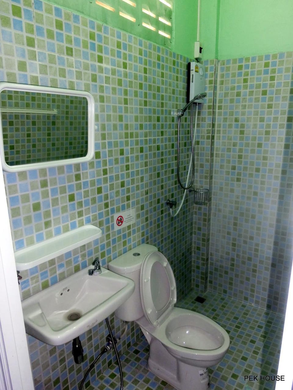 Shower, Toilet, Bathroom