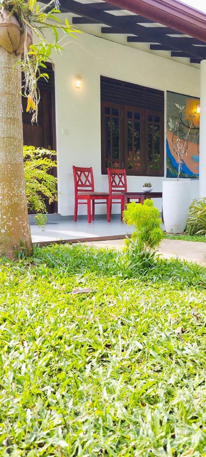 Eco nest marakolliya Bed and Breakfast in Southern Province
