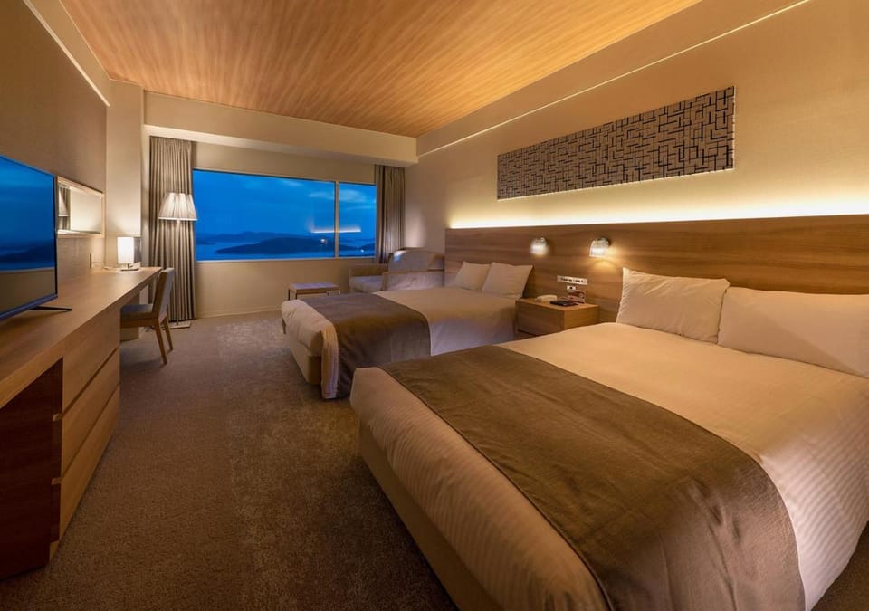 Bed, View (from property/room), Photo of the whole room, Bedroom, Sea view, internet, air conditioner