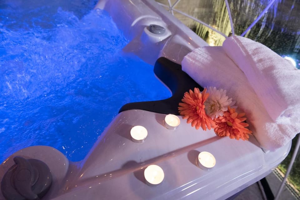 Hot Tub, Spa and wellness centre/facilities, Swimming pool, Open Air Bath
