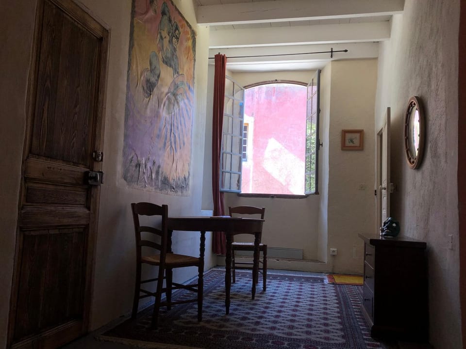 Belle de Nuit Bed and Breakfast in Provence-Alpes-Côte d'Azur
