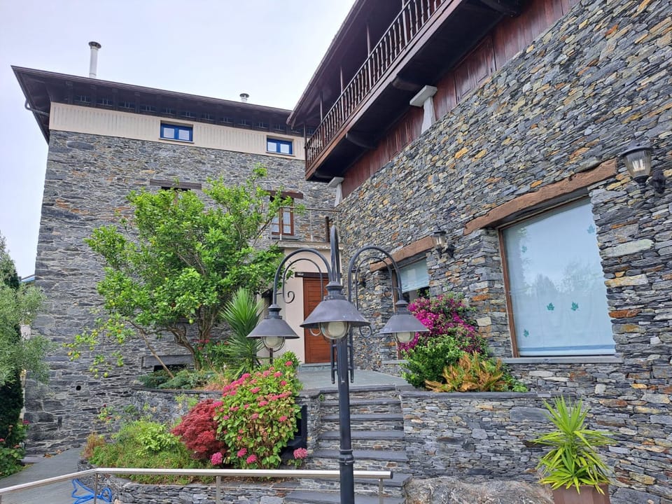 Casona El Gurugu Hotel in Luarca