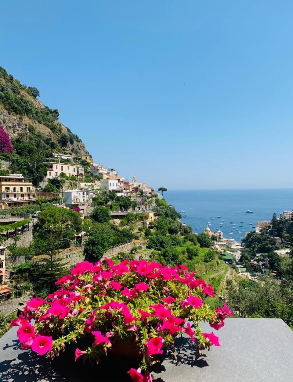 Neighbourhood, Natural landscape, City view, Sea view, Street view